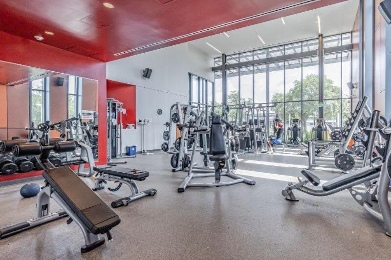 Htx Dtown Apt I Sleeps 7 Wi-Fi Parking Free Gym Houston Exterior foto